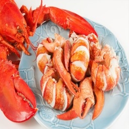 *Buy 10 lbs LOBSTER MEAT W/TAIL  (Flash Froz)